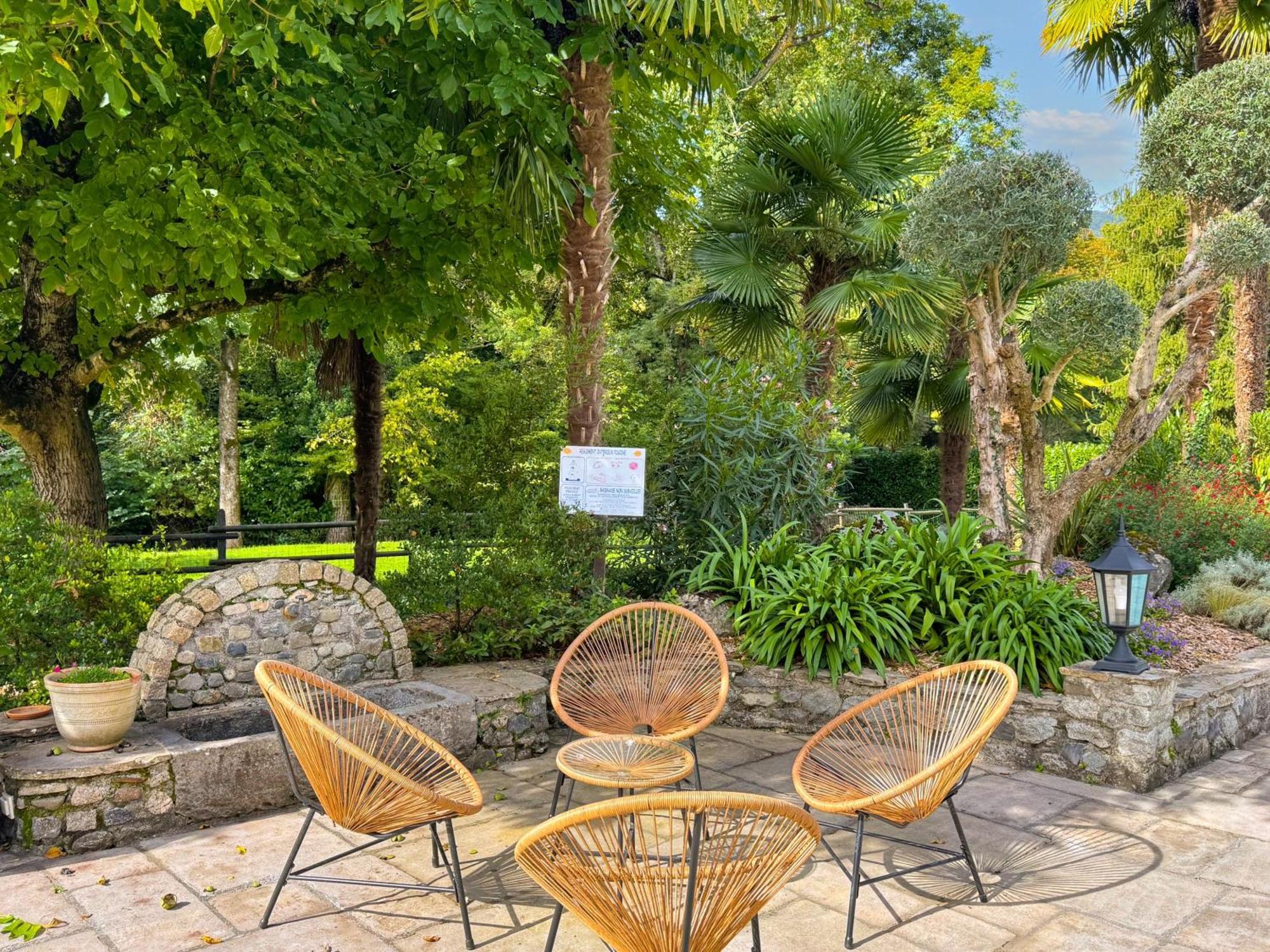 Domaine De Monda Argelès-Gazost Exterior foto